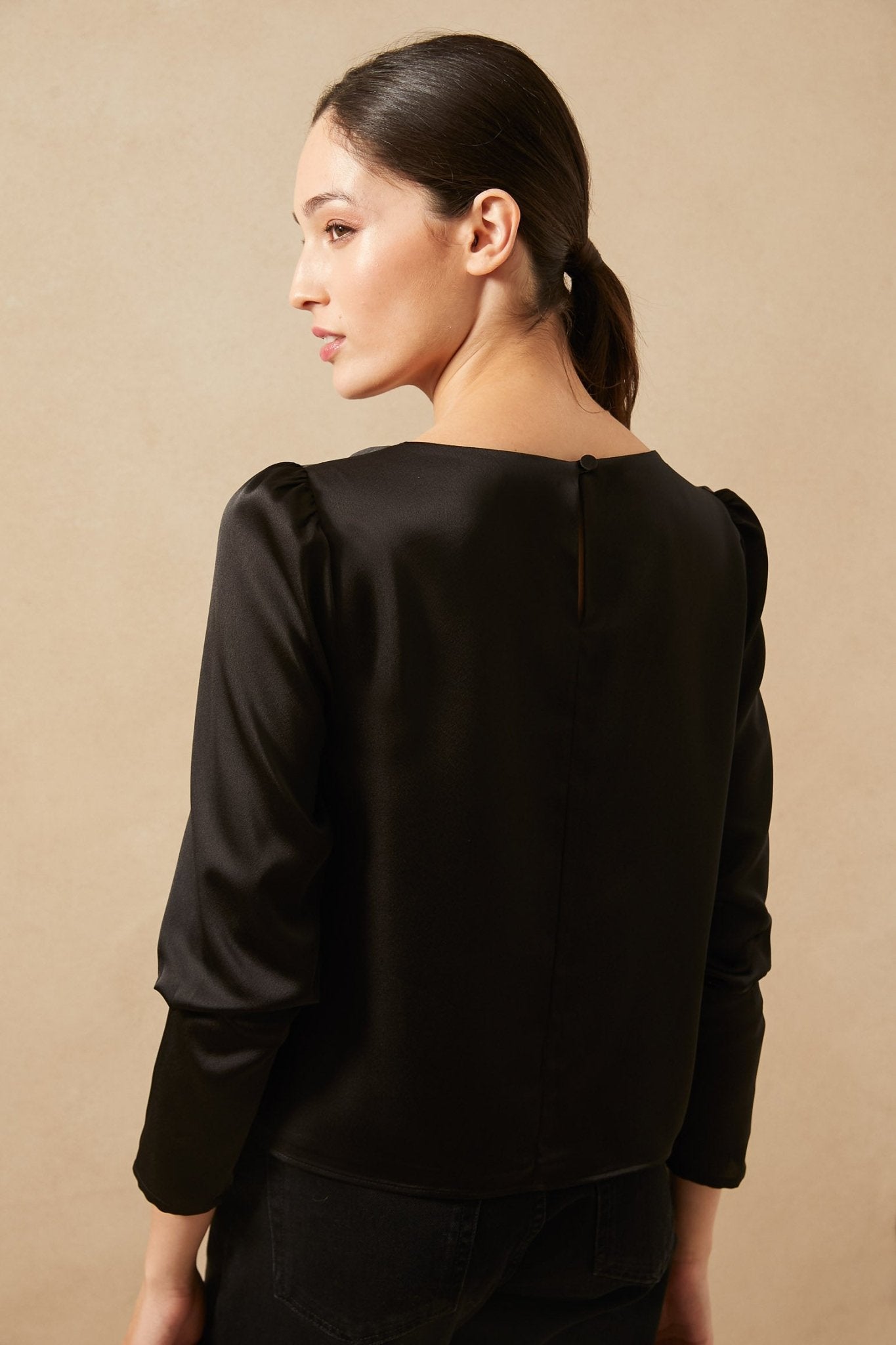 Blusa CALIZA Black Mercury