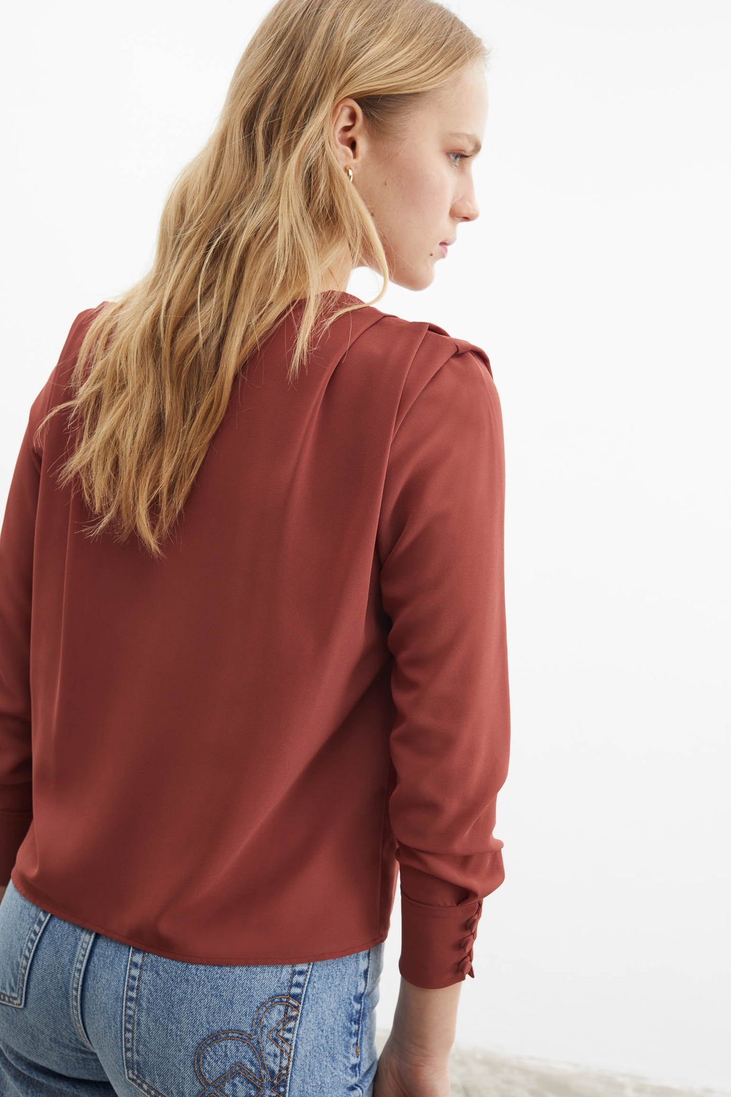 Blusa DENNIS Chocolate