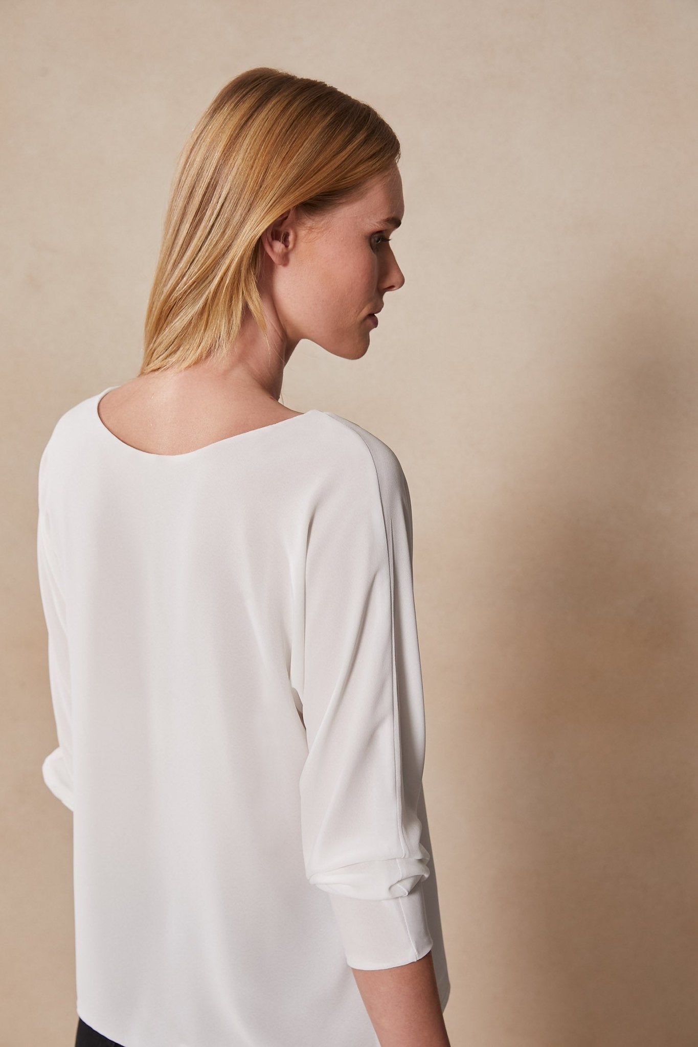 Blusa WASABI White Moon