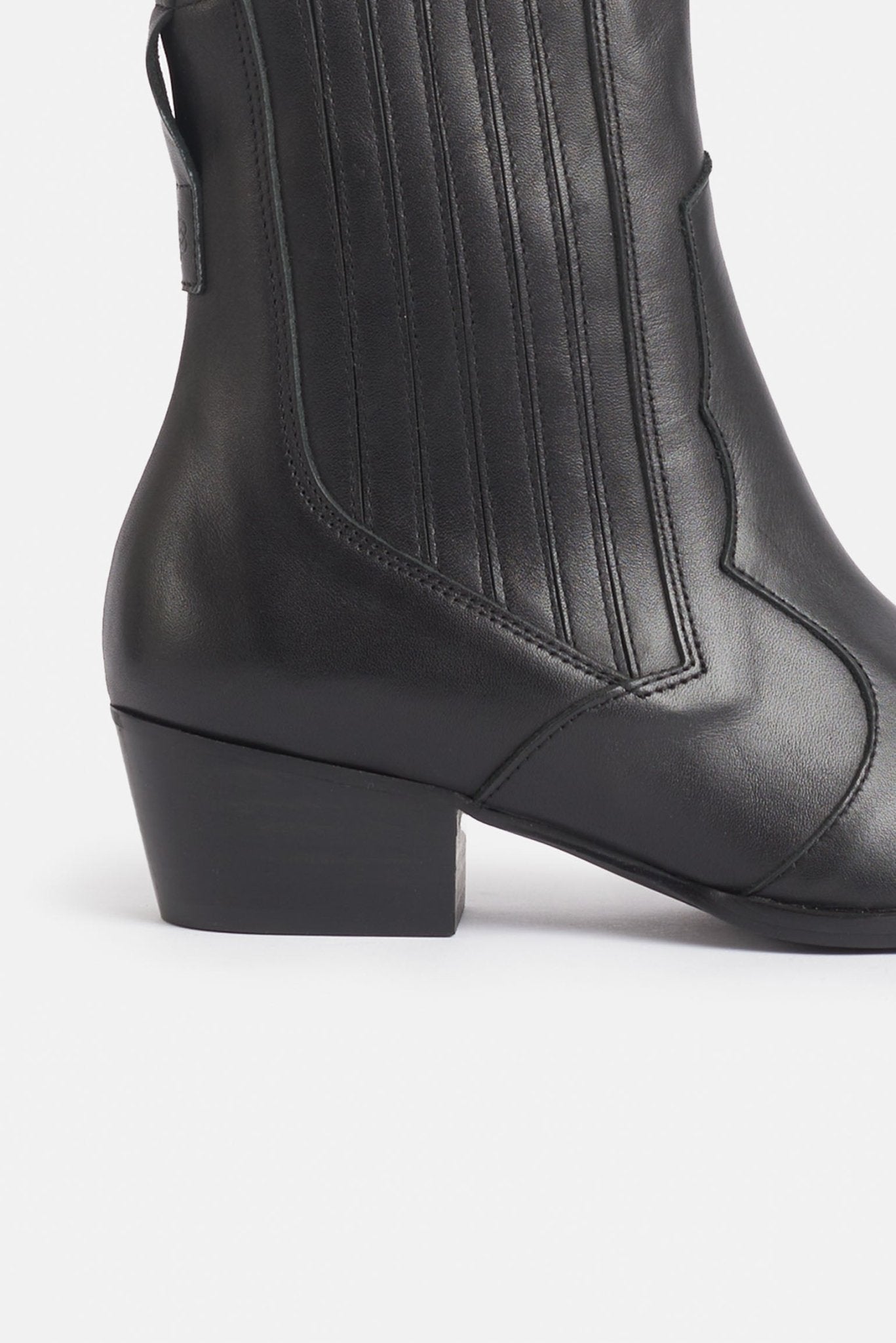 Botín VALENTINA Piel Negro