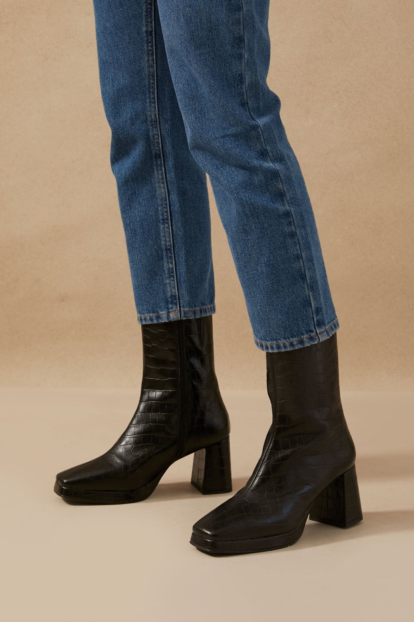 Botín ELENA Coco Negro