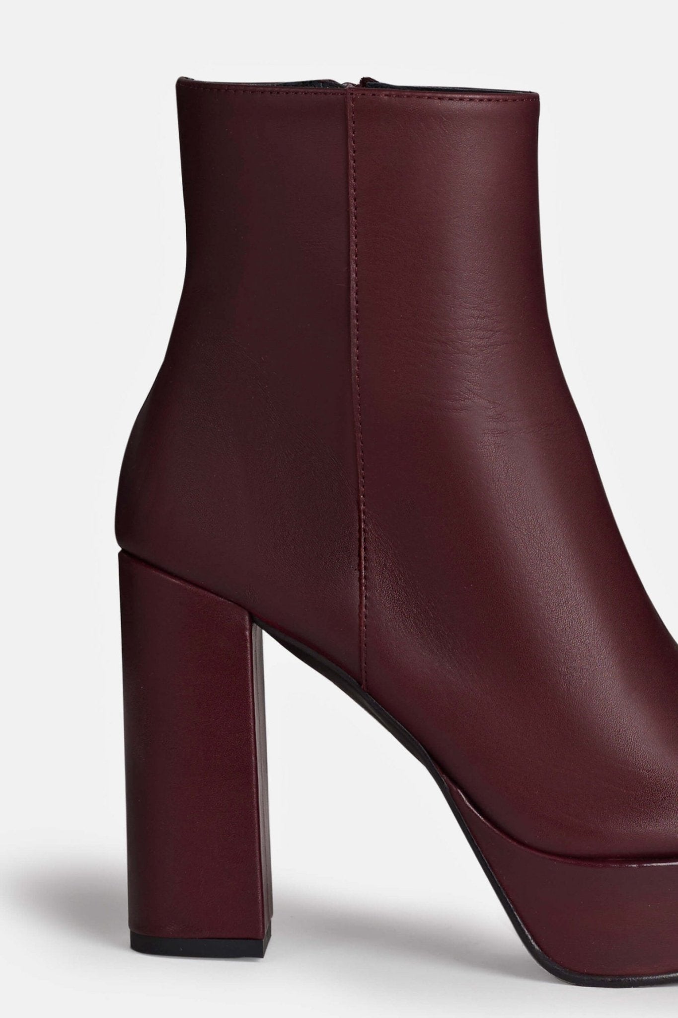 Botín MARTA Burdeos