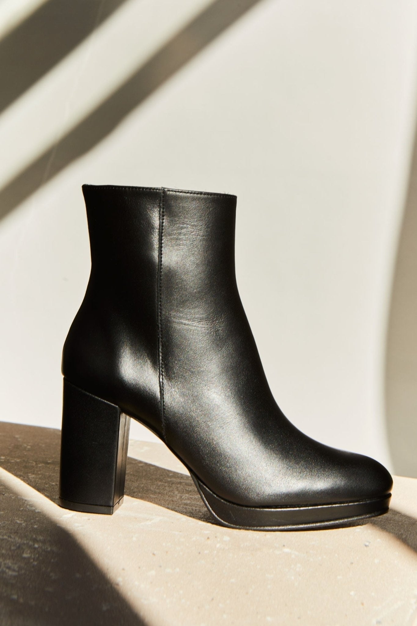 Botín Petite MARTA Negro