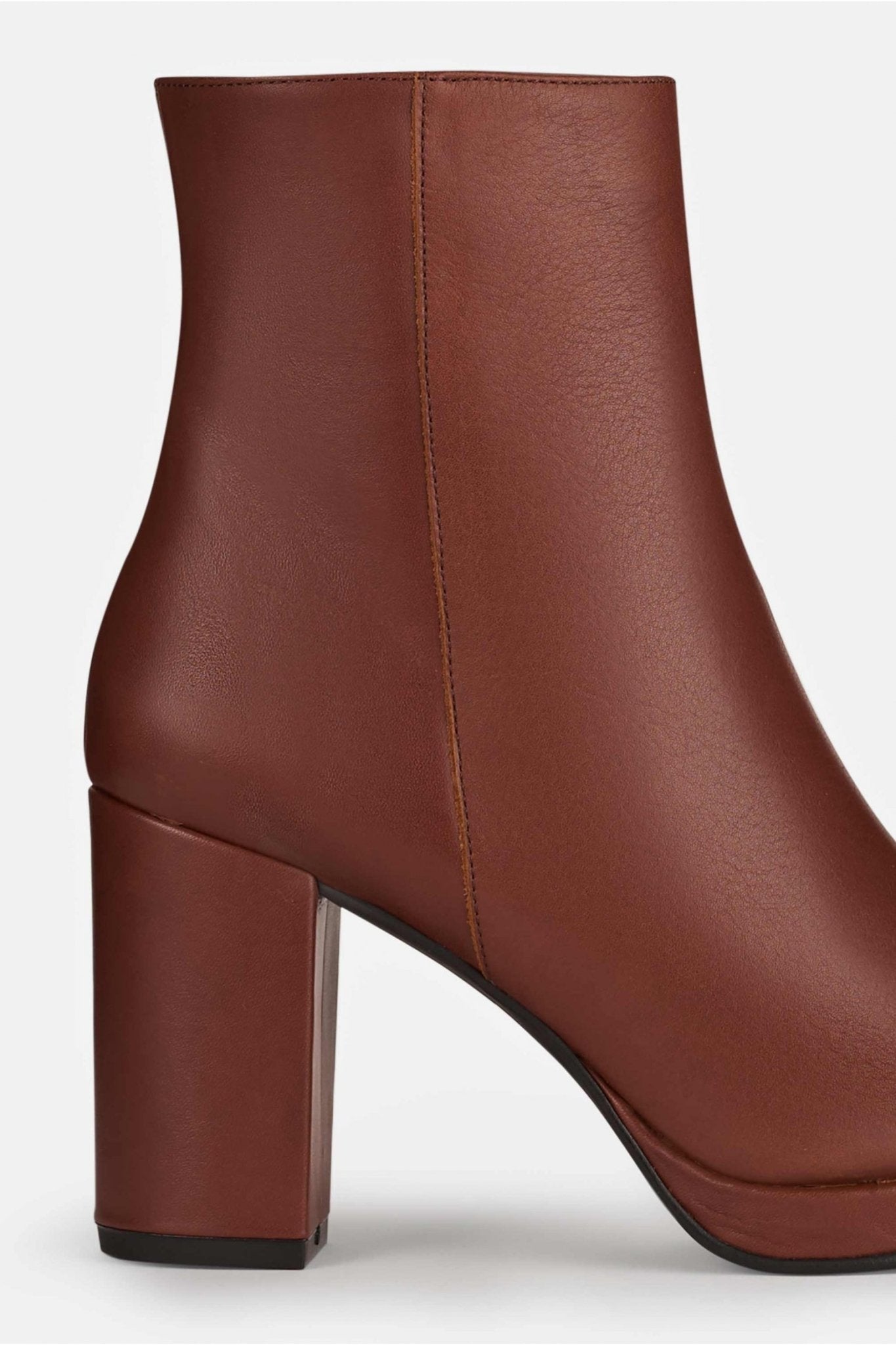 Botín Petite MARTA Marrón