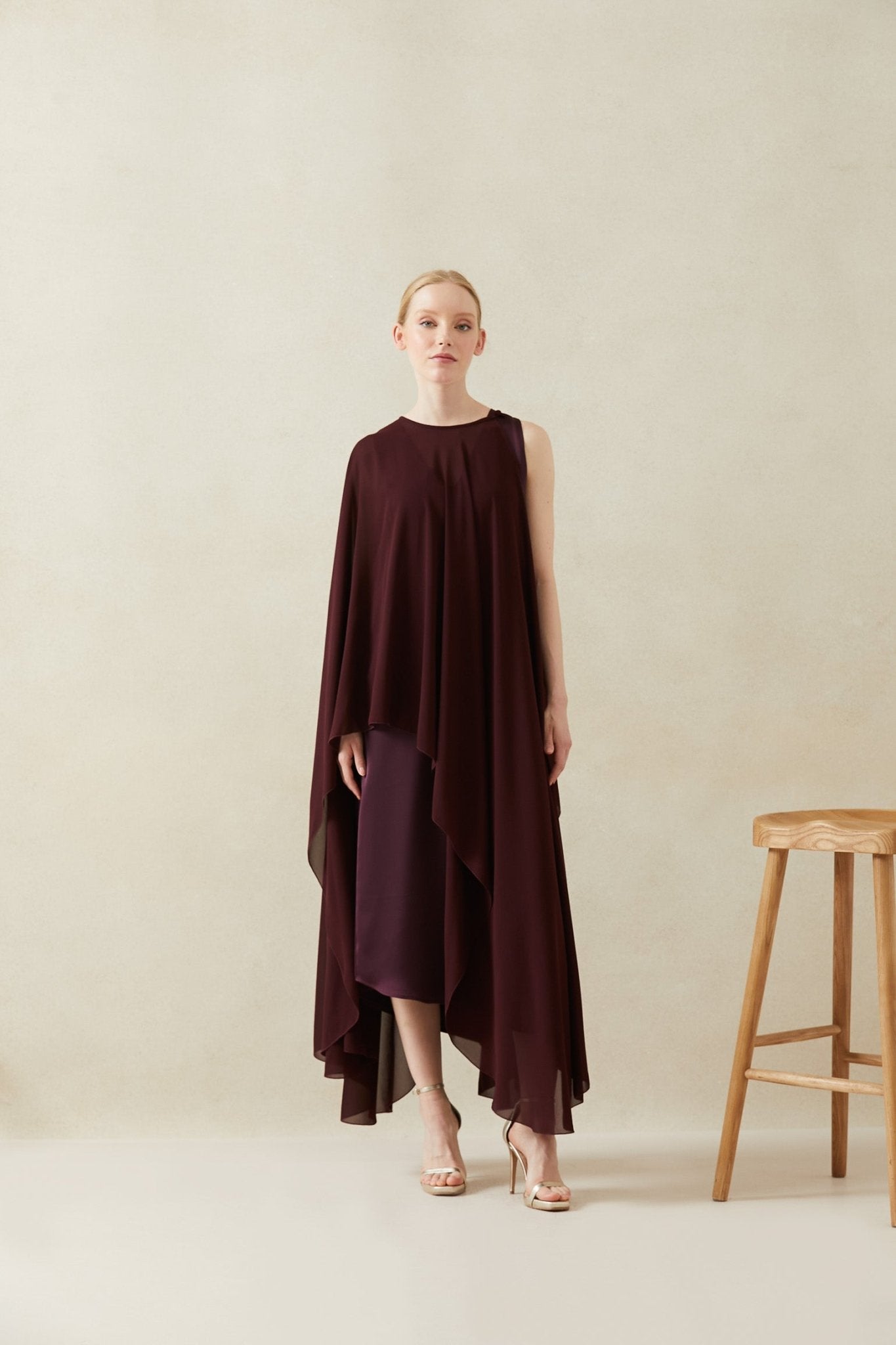 Capa CLEOPATRE Burgundy Cilene