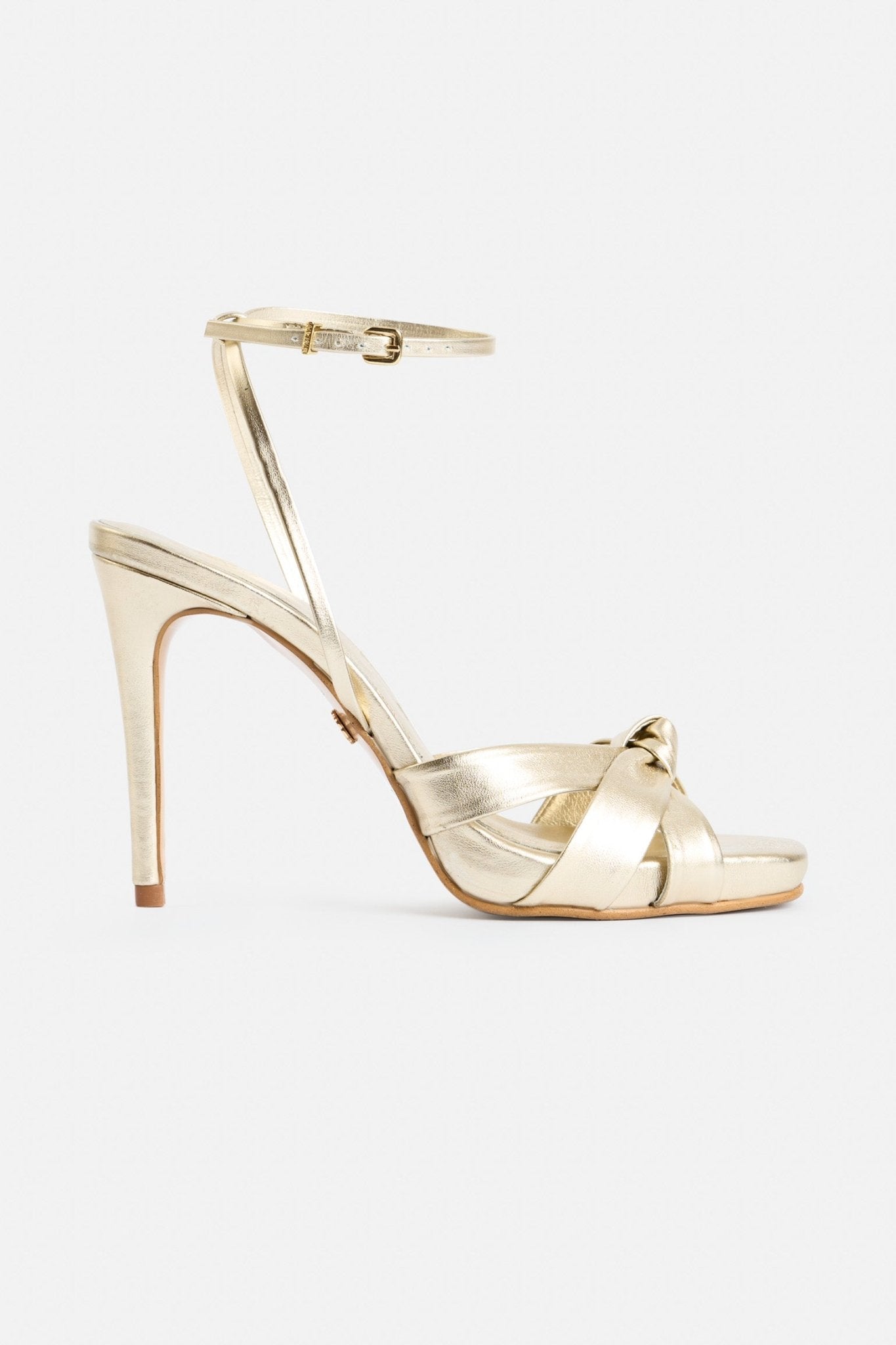 Sandalia GABRIELA Metálico